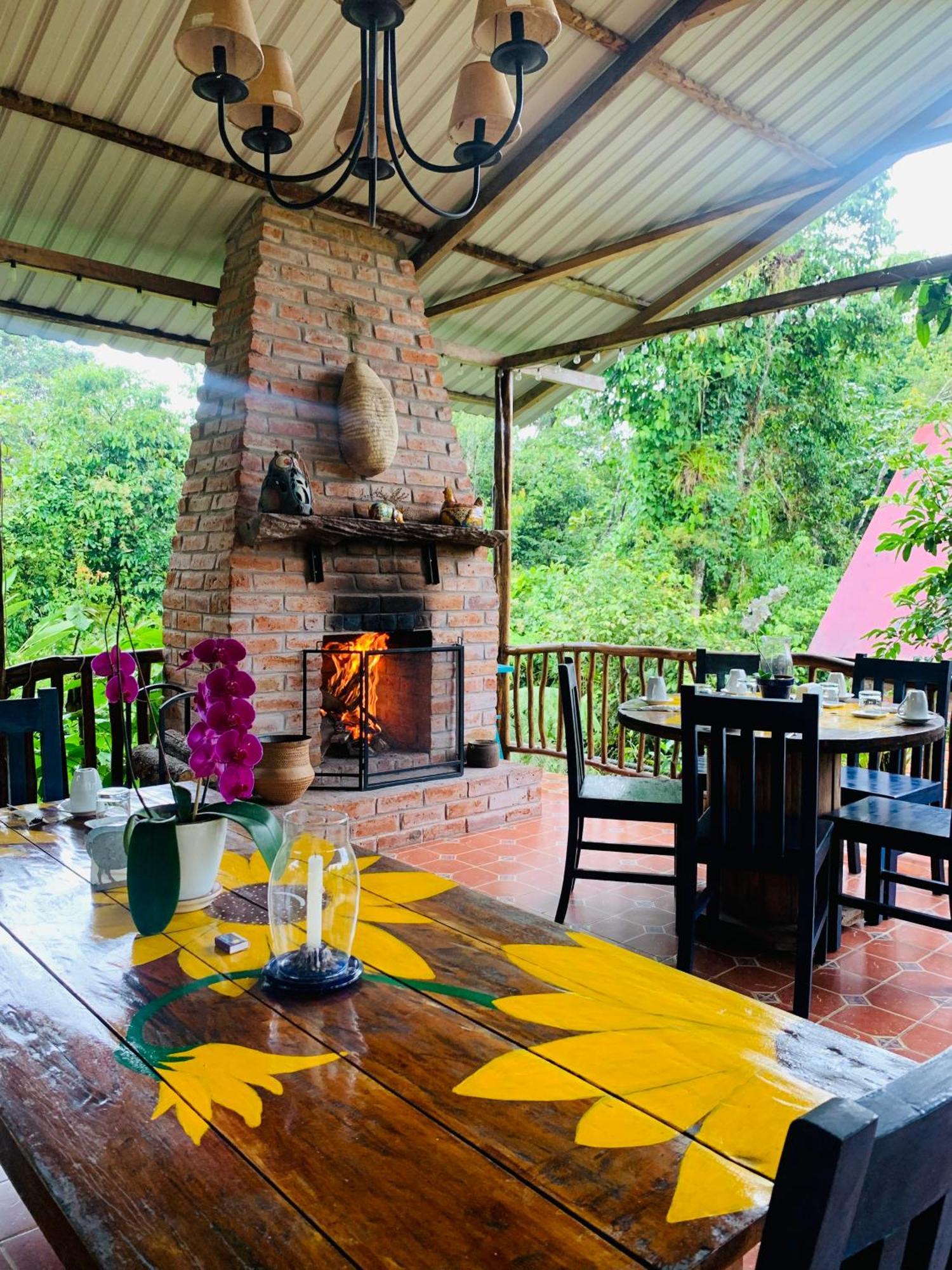 La Casa Del Rio B&B Puyo Eksteriør billede